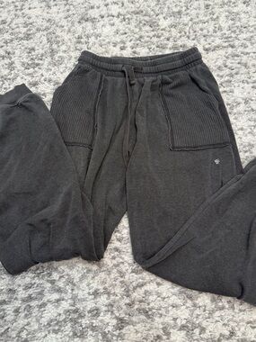 as revival womens Black Knit Pocket Jogger Pants